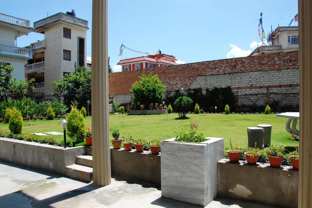 Dipankara Holiday Home Катманду Экстерьер фото